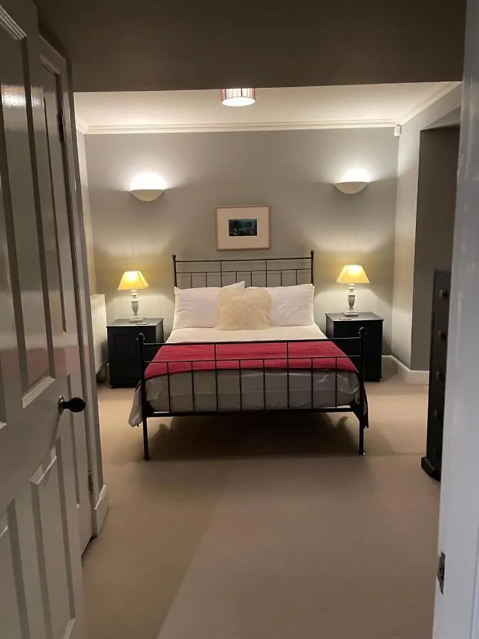Luxury Apartment In The Heart Of The City Edinburgh